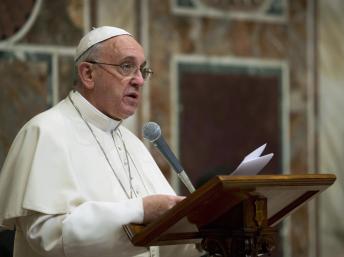 O Papa Francisco durante audiência no Vaticano nesta segunda-feira, 13 de janeiro. (REUTERS/Andrew Medichini/Pool)