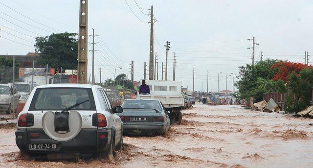 Estragos causados pela chuva em Luanda (Angop/arquivo) 
