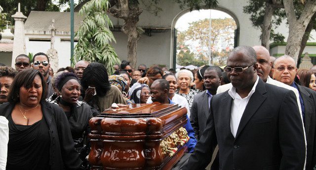 Funeral do músico Mamukueno (ANGOP)