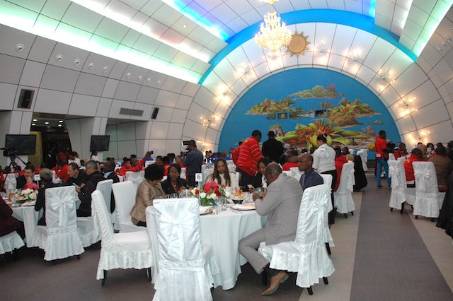 Aspecto da magnífica sla de banquetes, do Palácio Presidencial da Namíbia (Foto: Portal de Angola)