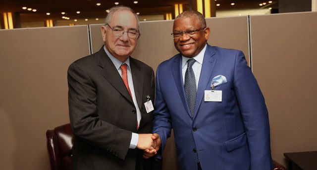Ministro das relações exteriores,Georges Chikoti, encontra-se com se homólogo de Portugal (Foto: Pedro Parente)
