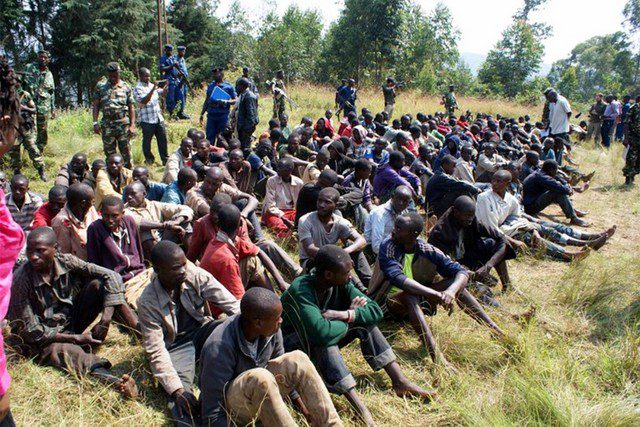 DETIDOS BURUNDESES (Foto: AFP)