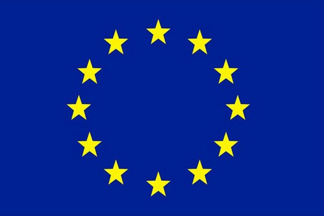 BANDEIRA DA UNIÃO EUROPEIA (UE) (Foto: Angop)