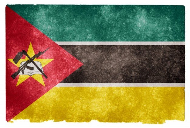 Moçambique grunge bandeira (D.R)