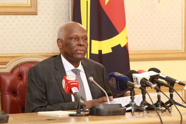 Presidente da República, José Eduardo dos Santos (Foto: Francisco Miúdo)