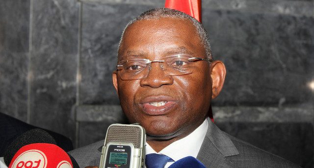 George Chikoti (Foto: Angop)