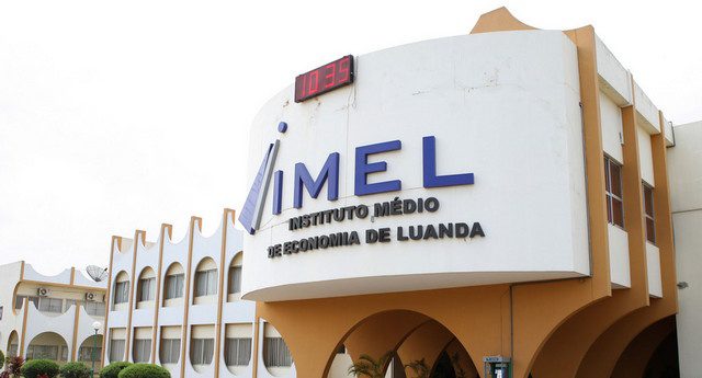Instituto Médio de Económia de Luanda - IMEL (Foto: Pedro Parente)