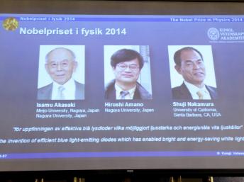 O Prêmio Nobel de Física foi para os cientistas japoneses Isamu Akasaki e Hiroshi Amano e o norte-americano Shuji Nakamura. (REUTERS/Bertil Ericson/TT News Agency)