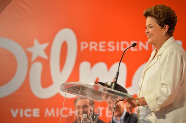 A presidente Dilma Rousseff (PT) voltou a criticar a fala do ex-presidente Fernando Henrique Cardoso (Foto: Agência Brasil)