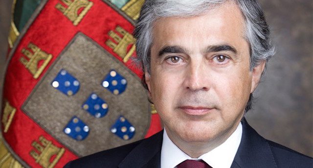 José Pedro Aguiar Branco, ministro da Defesa de Portugal. (Foto: D.R.)
