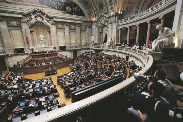 A nova direcção socialista foi aprovada por uma esmagadora maioria de 71 votos (Rodrigo Cabrita)