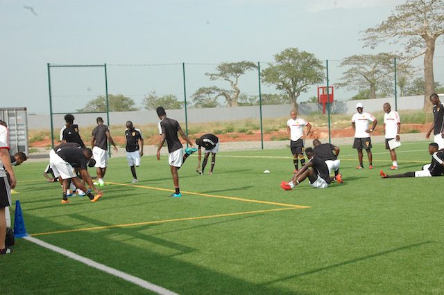 O último treino da selecção. (Foto: Portal de Angola)